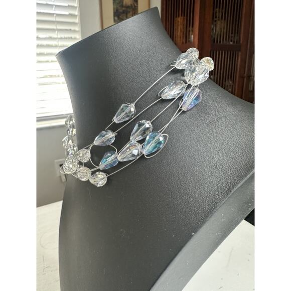Crystal floating 4 strand handmade. Magnetic clasp necklace choker Clear 18 in - Picture 3 of 8